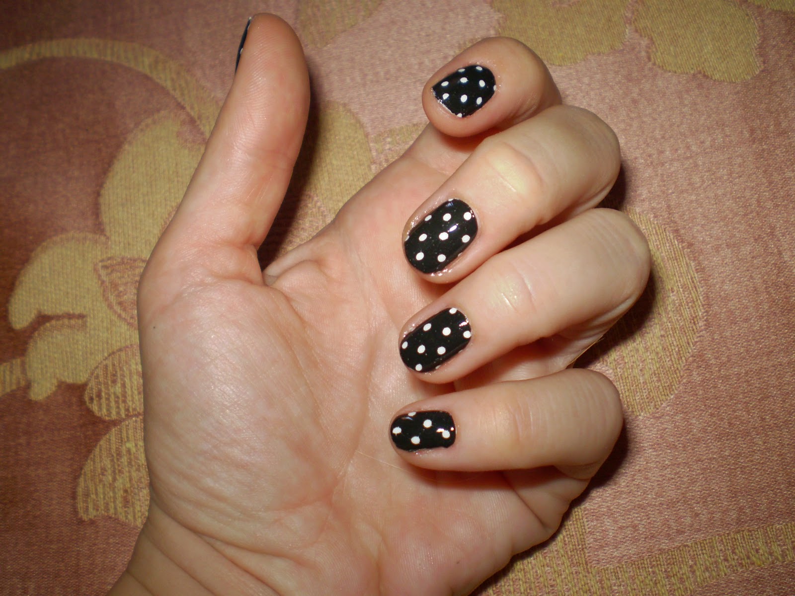 nail patch sephora polka dots