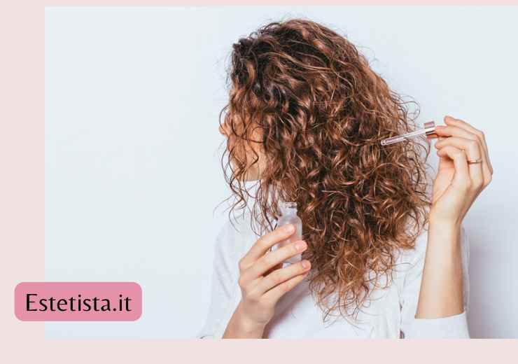 come mettere i semi di lino sui capelli