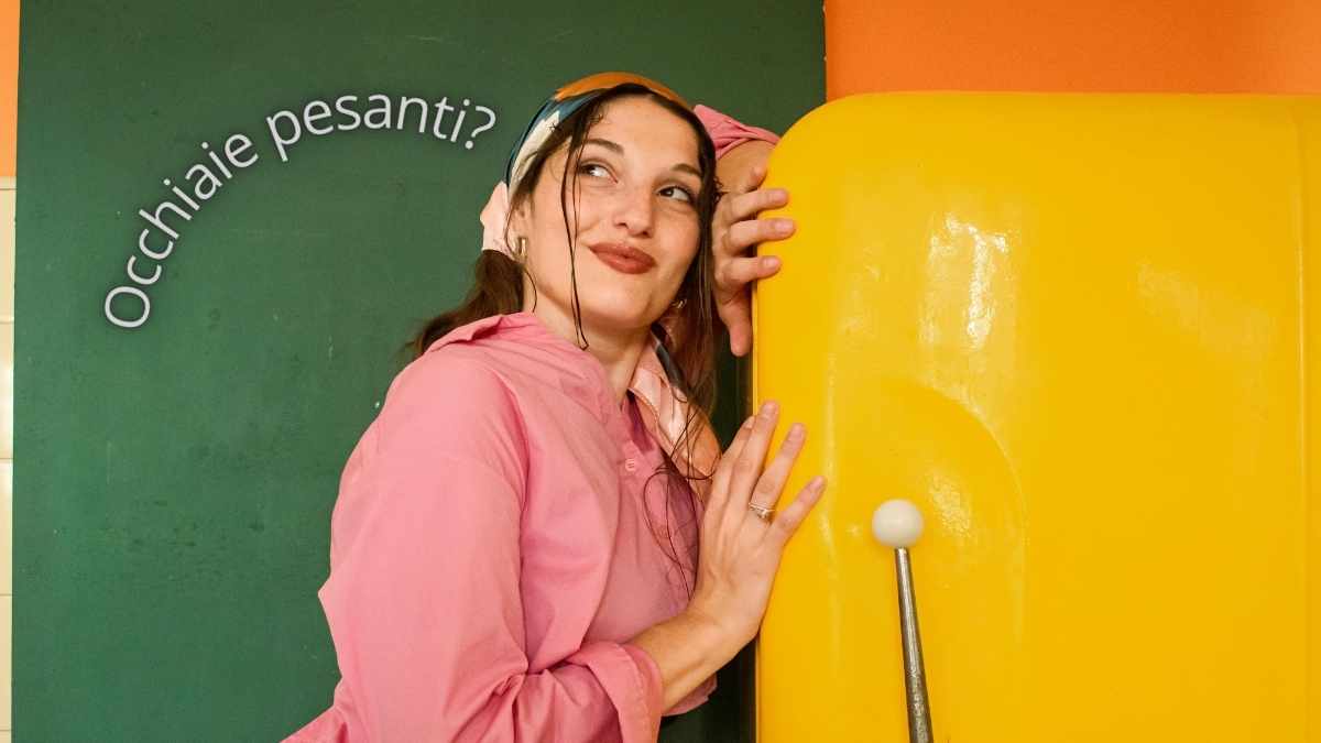 Occhiaie pesanti? Metti questo in frigo e risolvi il problema in 5 minuti.